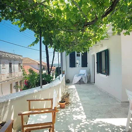 ηouse 1910 By Zante Plaza